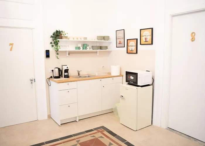 Bed & Breakfast Principe Amedeo 93 3*