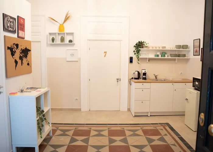 Oda ve Kahvaltı Principe Amedeo 93 3*