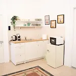Bed & Breakfast Principe Amedeo 93 3*