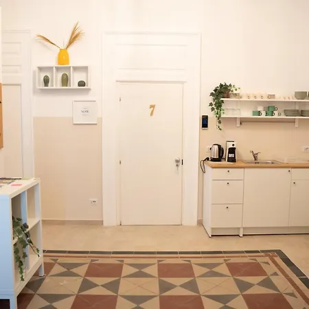 Bed & Breakfast Principe Amedeo 93 3*