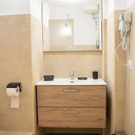 Principe Amedeo 93 Bed & Breakfast